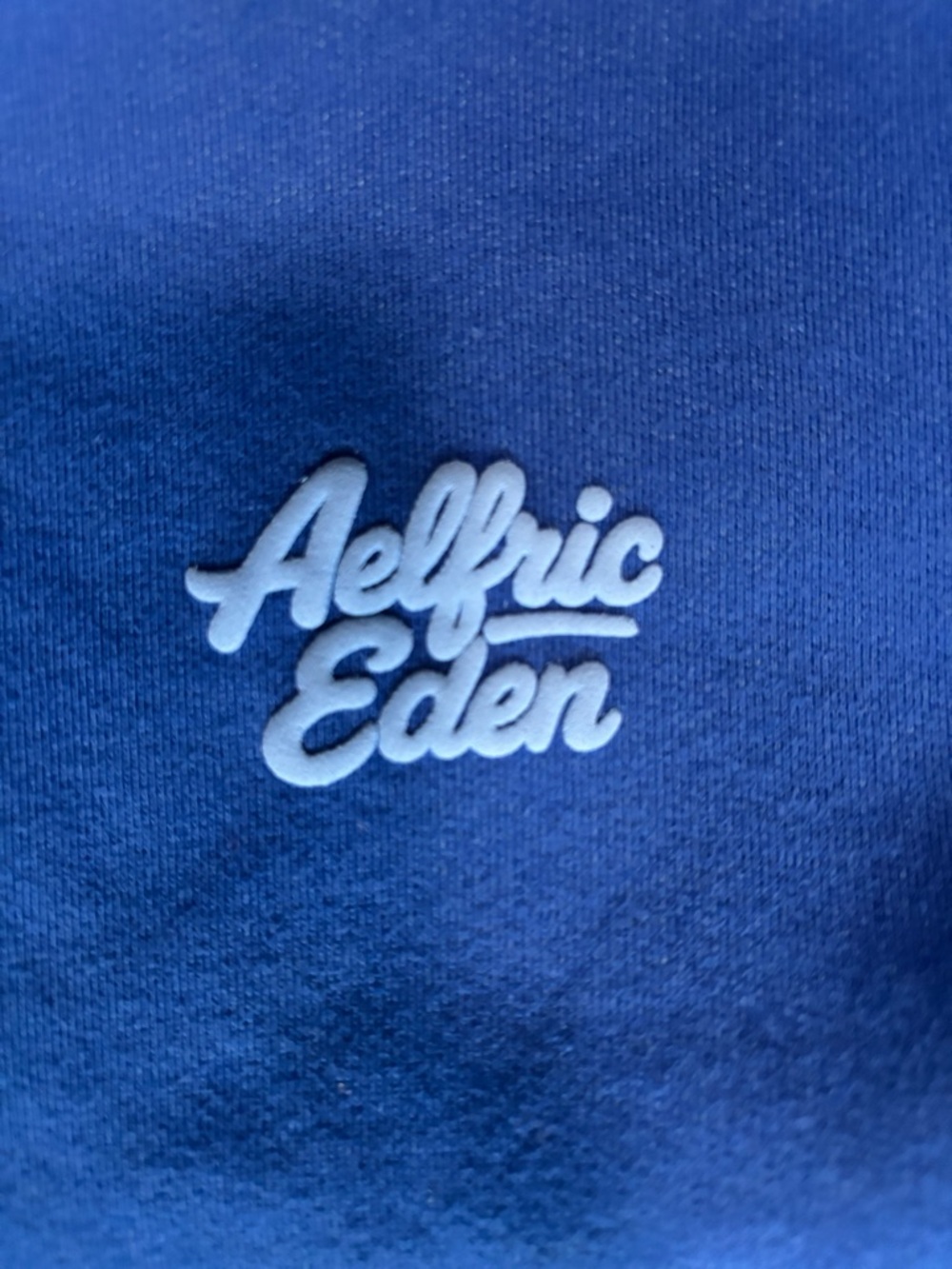 NWOT - Aelfric Eden
Men’s super soft 2 piece set - Picture 4 of 5